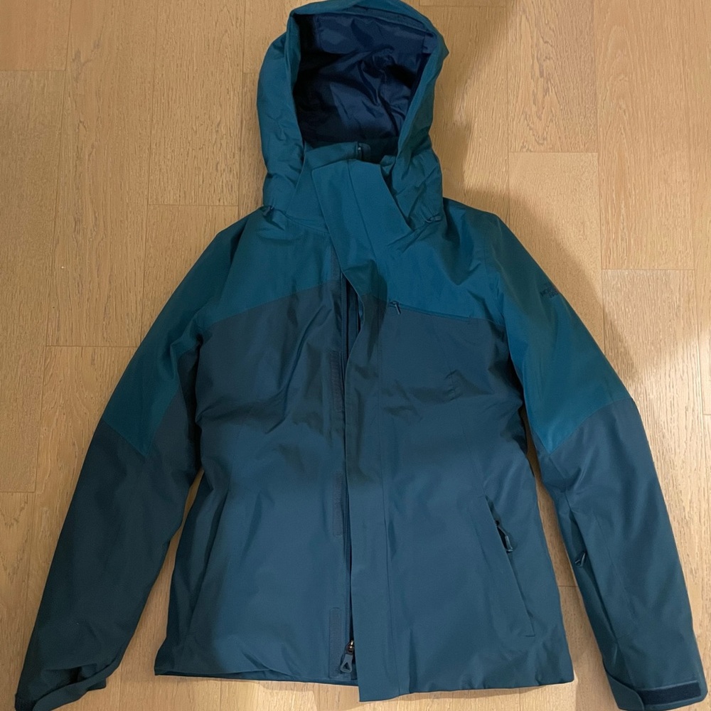 Women’s North Face- Triclimate 3 in 1 jacket. Ski/snow.  Garner. Small.